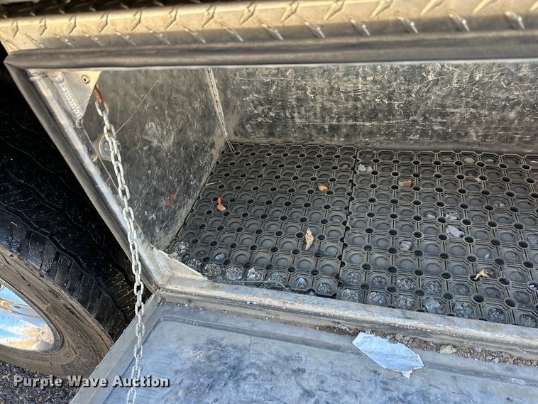 image for item DW4424 2023 Ford F600 flatbed truck