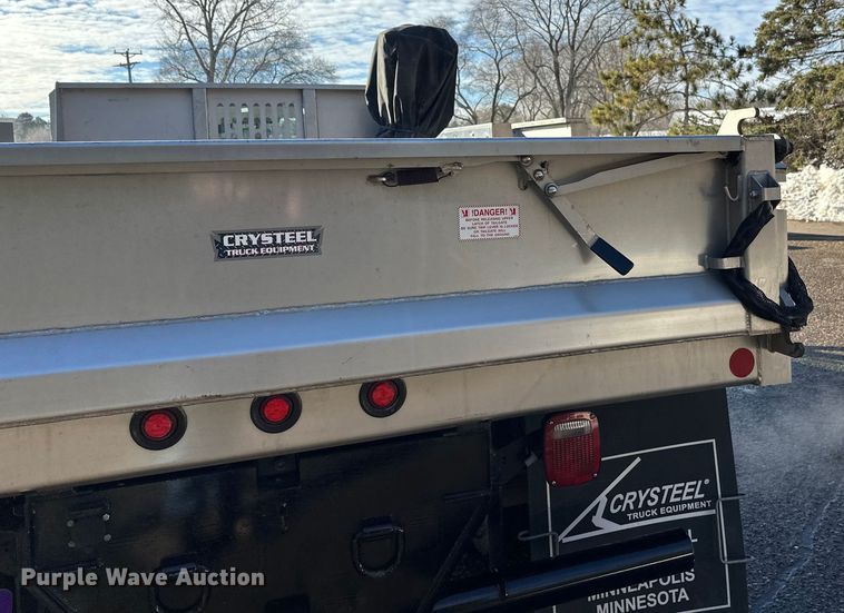 image for item DW4424 2023 Ford F600 flatbed truck