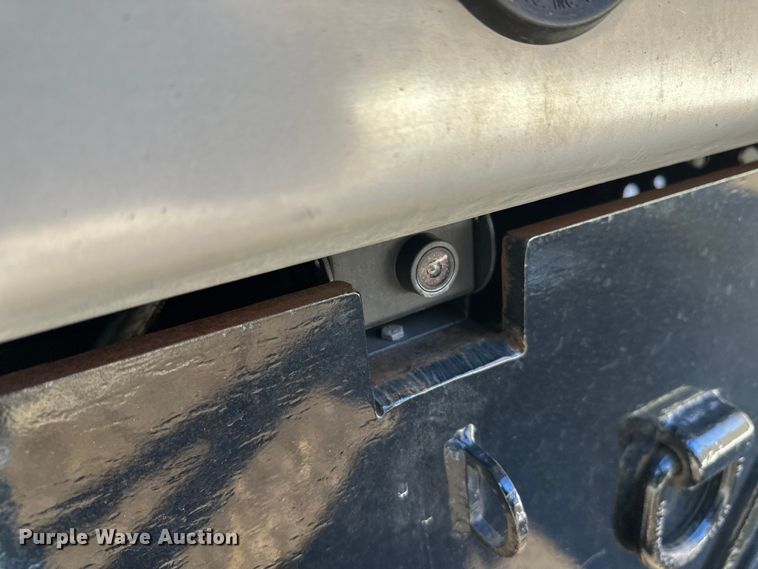 image for item DW4424 2023 Ford F600 flatbed truck