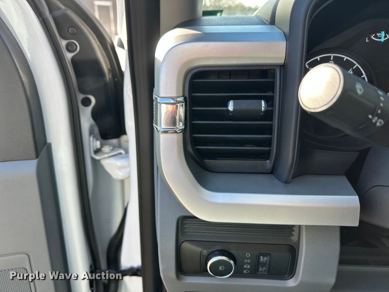 image for item DW4424 2023 Ford F600 flatbed truck