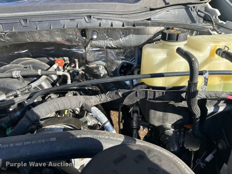 image for item DW4424 2023 Ford F600 flatbed truck