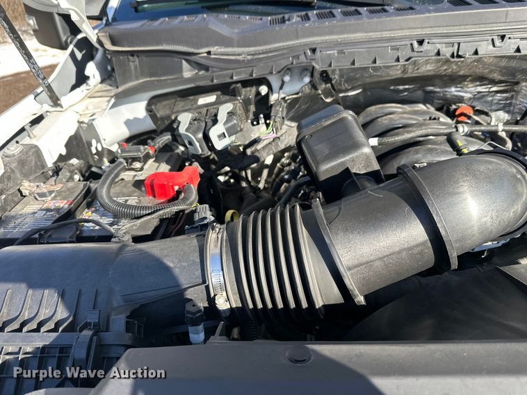 image for item DW4424 2023 Ford F600 flatbed truck