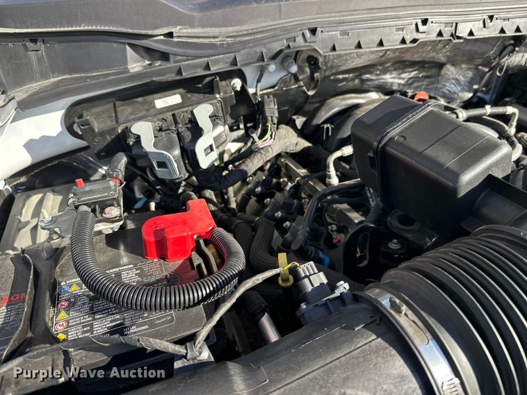 image for item DW4424 2023 Ford F600 flatbed truck