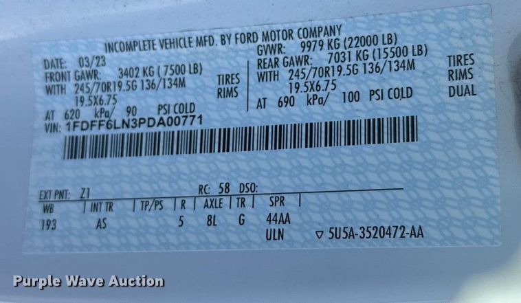 image for item DW4424 2023 Ford F600 flatbed truck