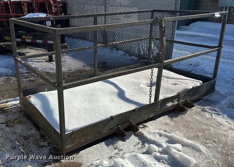 image for item DW4425 Man basket