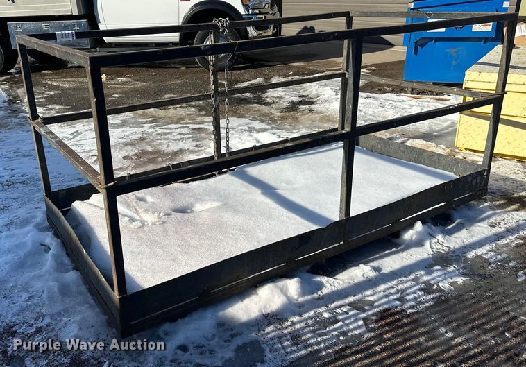 image for item DW4425 Man basket