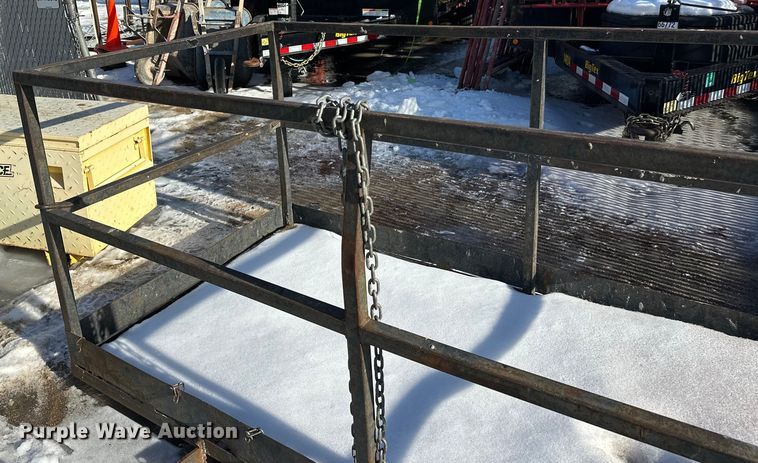 image for item DW4425 Man basket