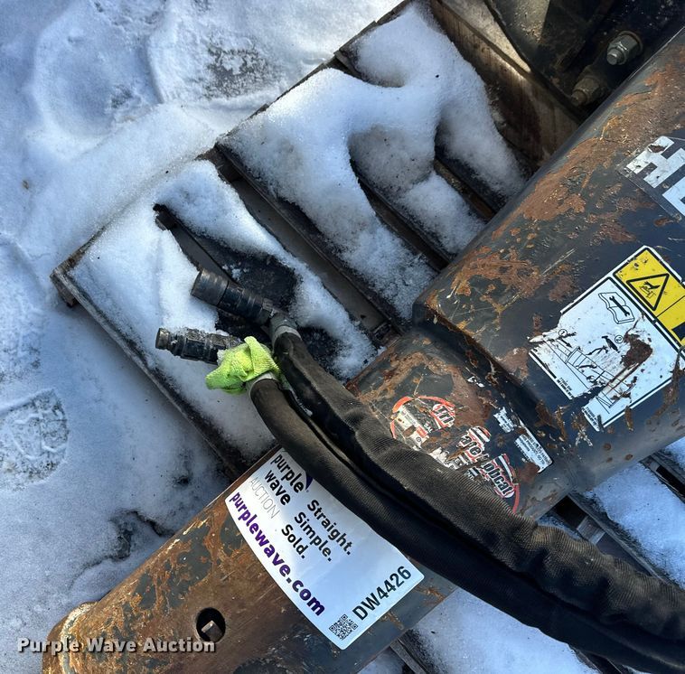 image for item DW4426 Bobcat HB1180 skid steer breaker