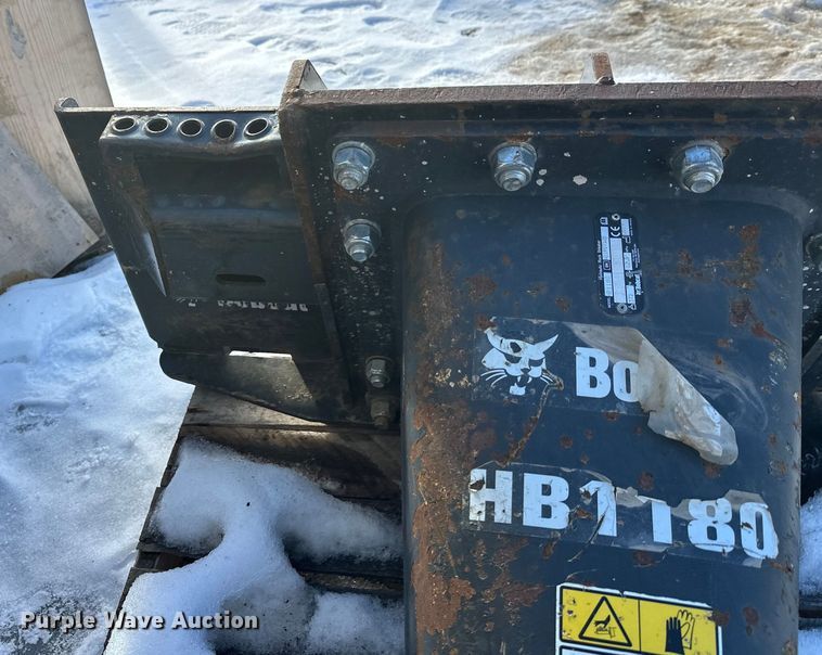 image for item DW4426 Bobcat HB1180 skid steer breaker