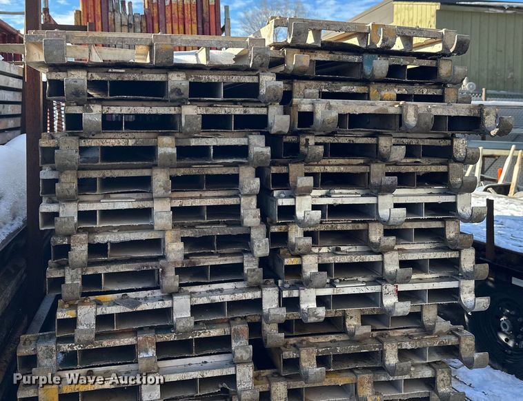 image for item DW4427 Scaffolding