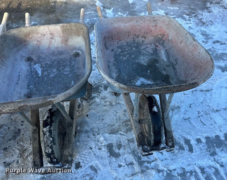 image for item DW4432 (5) wheel barrows