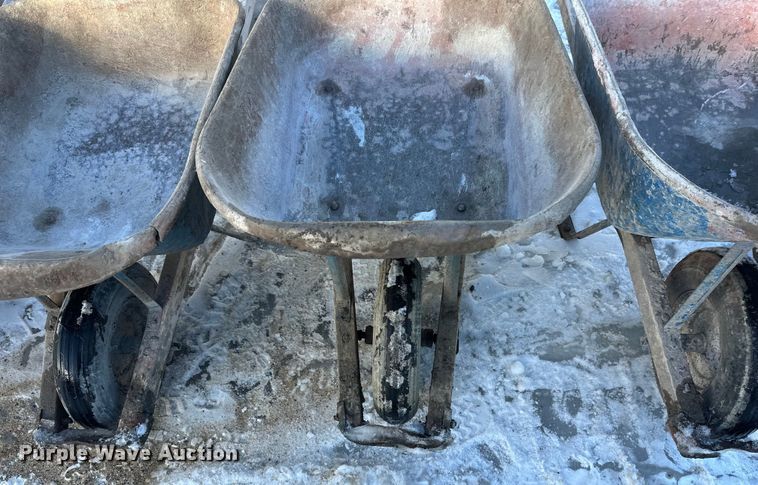 image for item DW4432 (5) wheel barrows