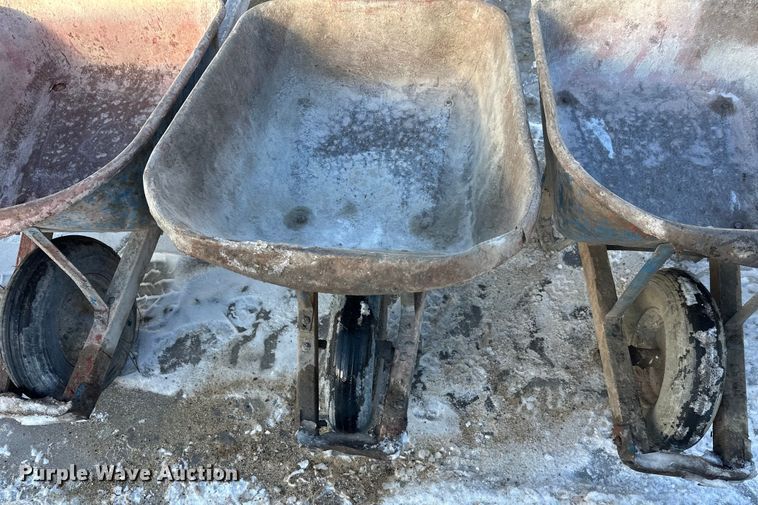 image for item DW4432 (5) wheel barrows