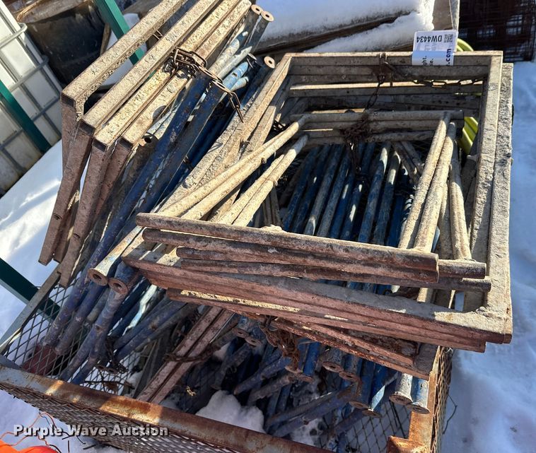 image for item DW4434 Mortar board stands