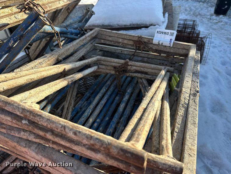 image for item DW4434 Mortar board stands