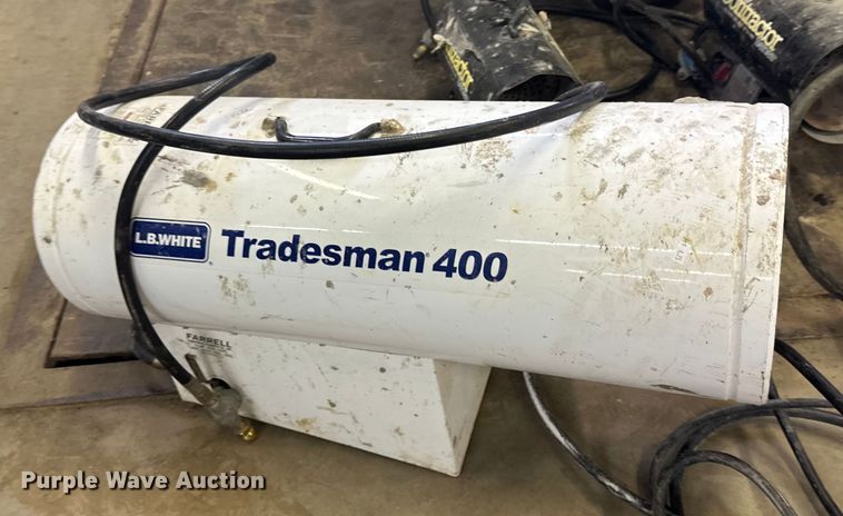 image for item DW4442 (10) heaters