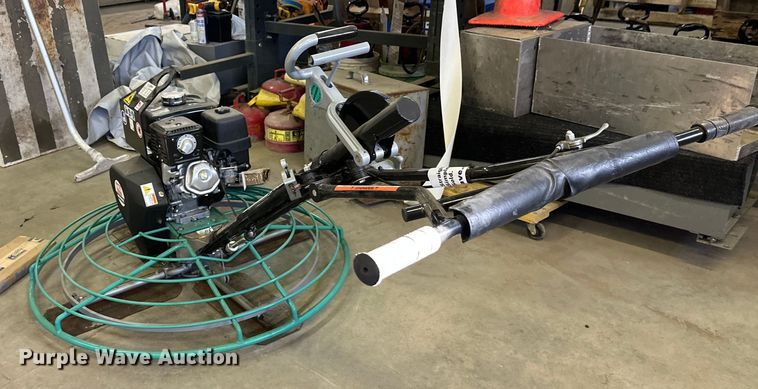 image for item DW4446 MQ Whiteman B46H90 power trowel