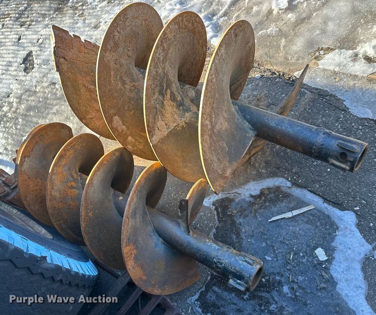 image for item DW4449 Bobcat 15C skid steer auger