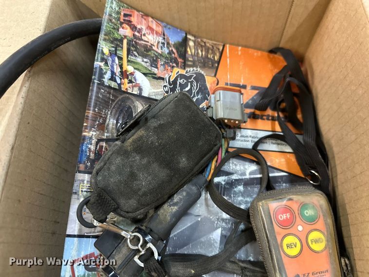 image for item DW4450 Grout hog material delivery system