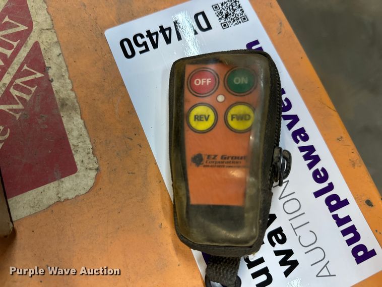 image for item DW4450 Grout hog material delivery system