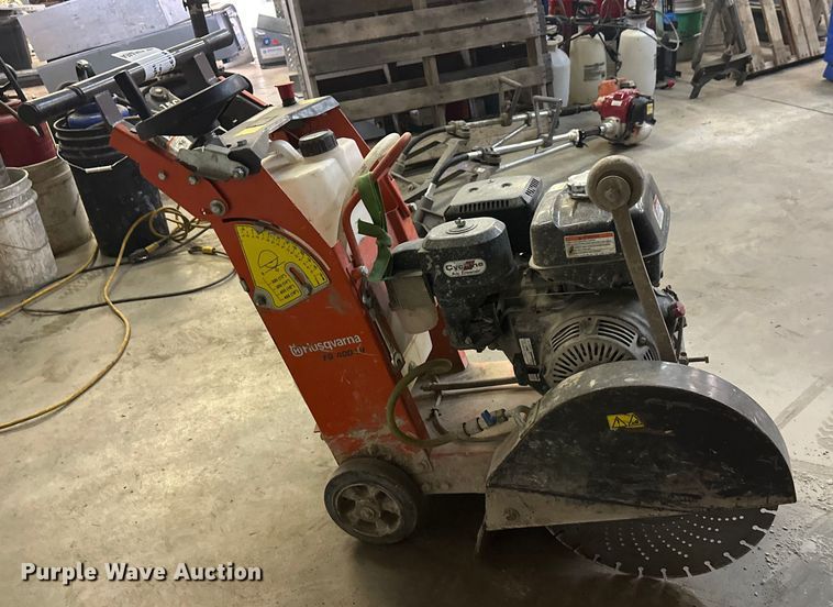 image for item DW4454 2017 Husqvarna ES400V concrete saw