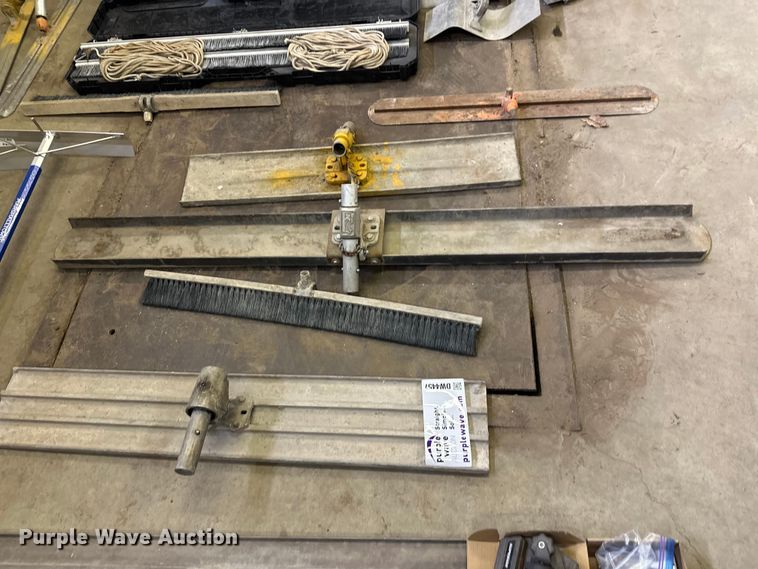 image for item DW4457 Concrete tools