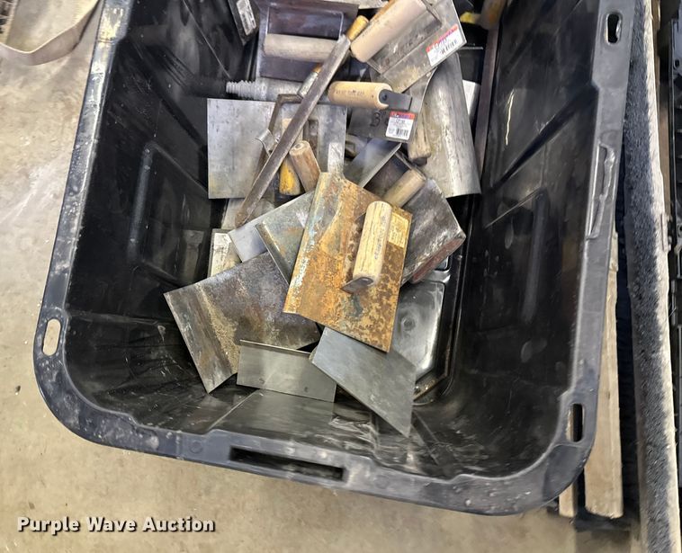 image for item DW4457 Concrete tools