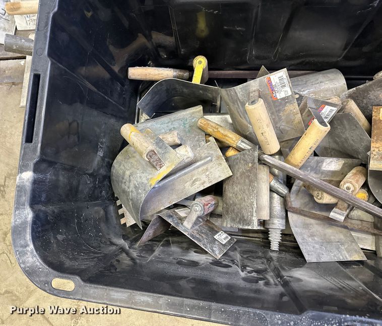 image for item DW4457 Concrete tools