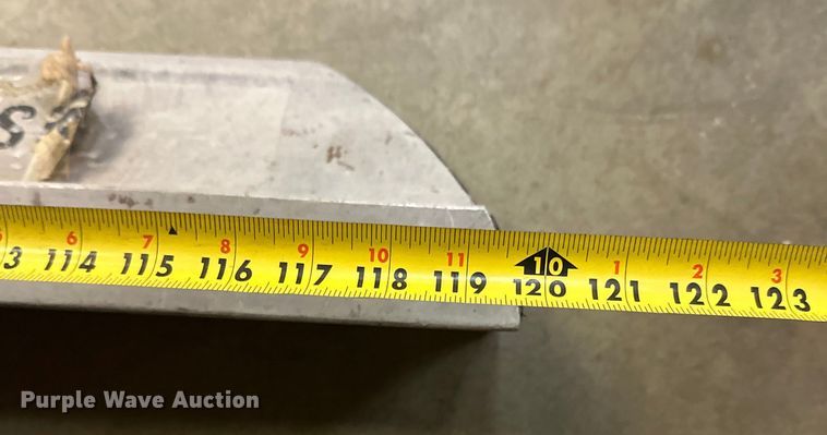 image for item DW4459 Vibra strike power screed