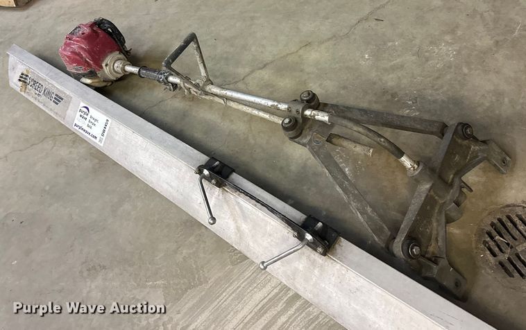 image for item DW4459 Vibra strike power screed