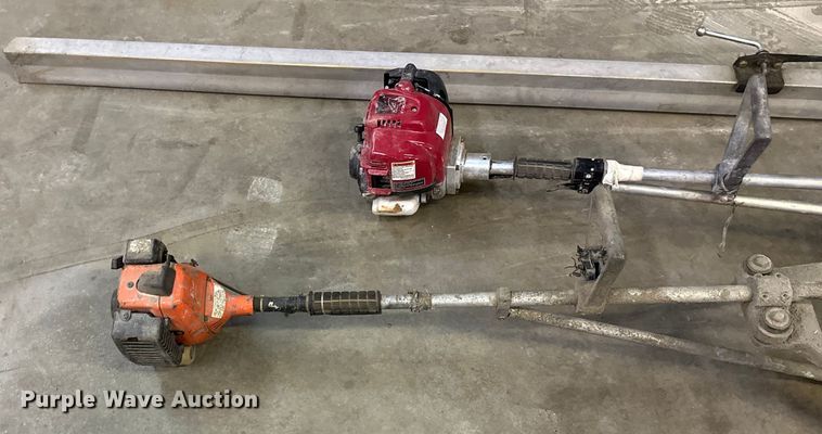 image for item DW4460 Vibra strike Power screed power screed