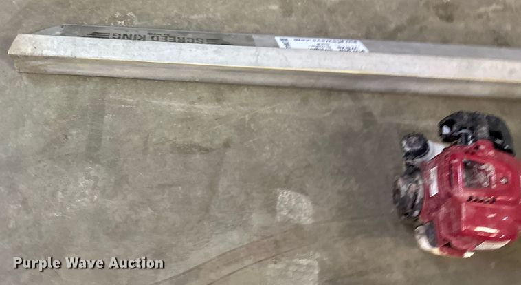 image for item DW4460 Vibra strike Power screed power screed