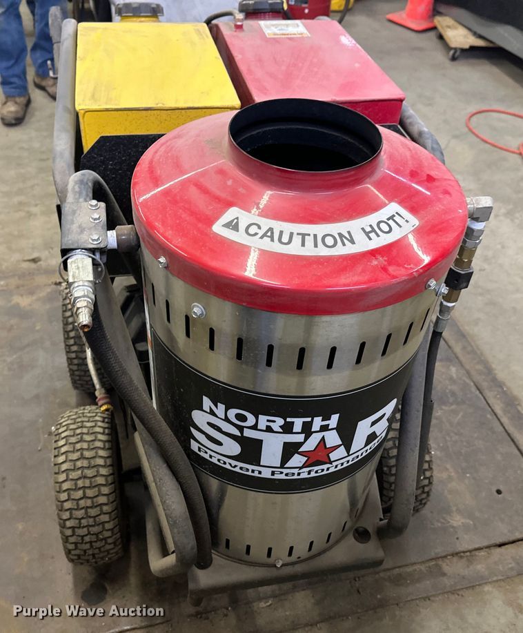 image for item DW4461 North Star hot pressure washer