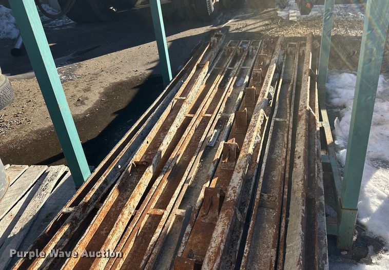 image for item DW4463 Concrete forms