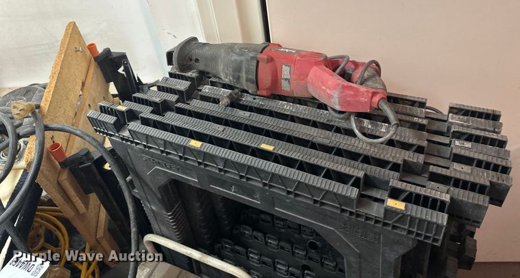 image for item DW4468 Tools