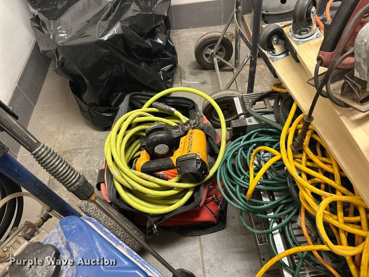 image for item DW4468 Tools