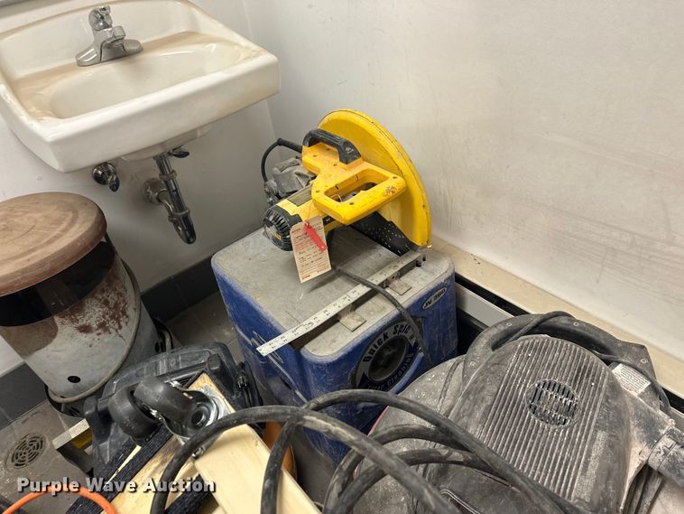 image for item DW4468 Tools