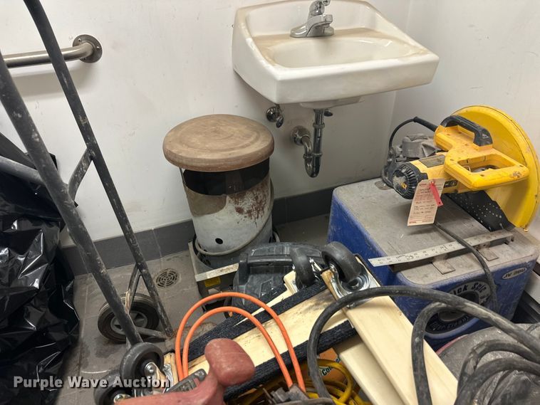 image for item DW4468 Tools