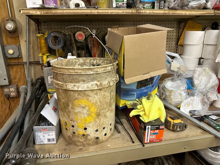 image for item DW4476 Tools