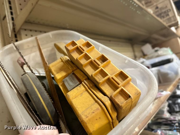 image for item DW4476 Tools