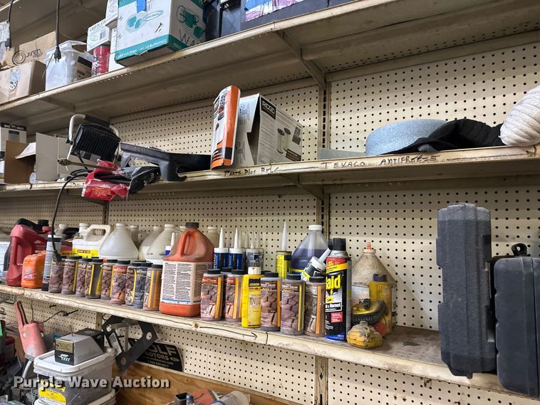 image for item DW4476 Tools