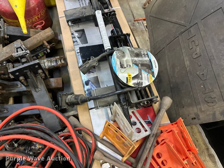 image for item DW4477 Tools