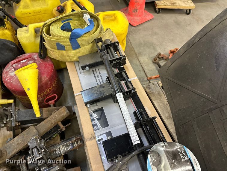 image for item DW4477 Tools