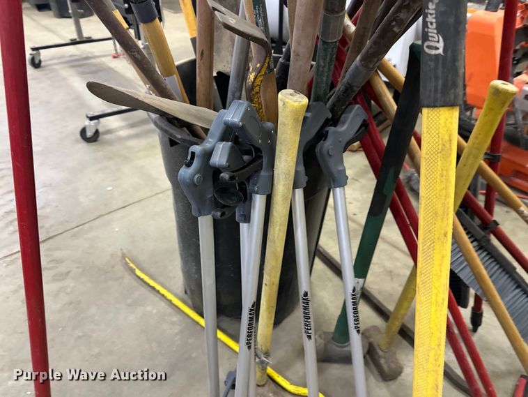 image for item DW4478 Lawn equipment