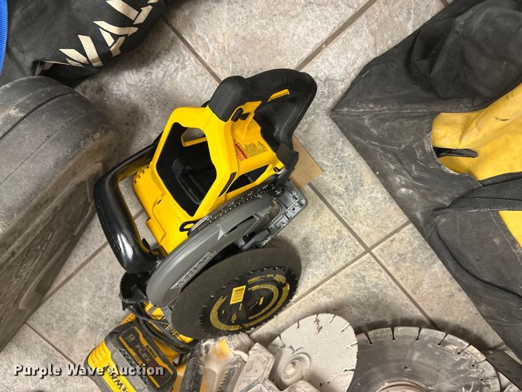 image for item DW4480 Tools