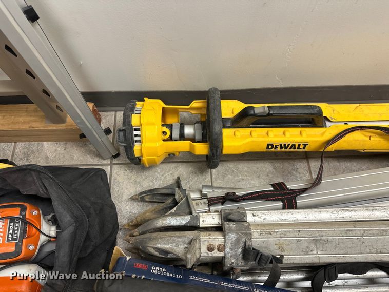 image for item DW4480 Tools