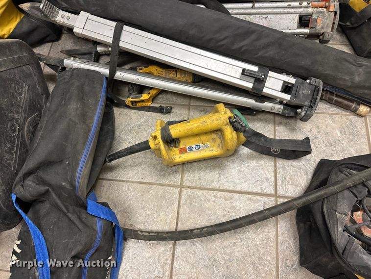 image for item DW4480 Tools