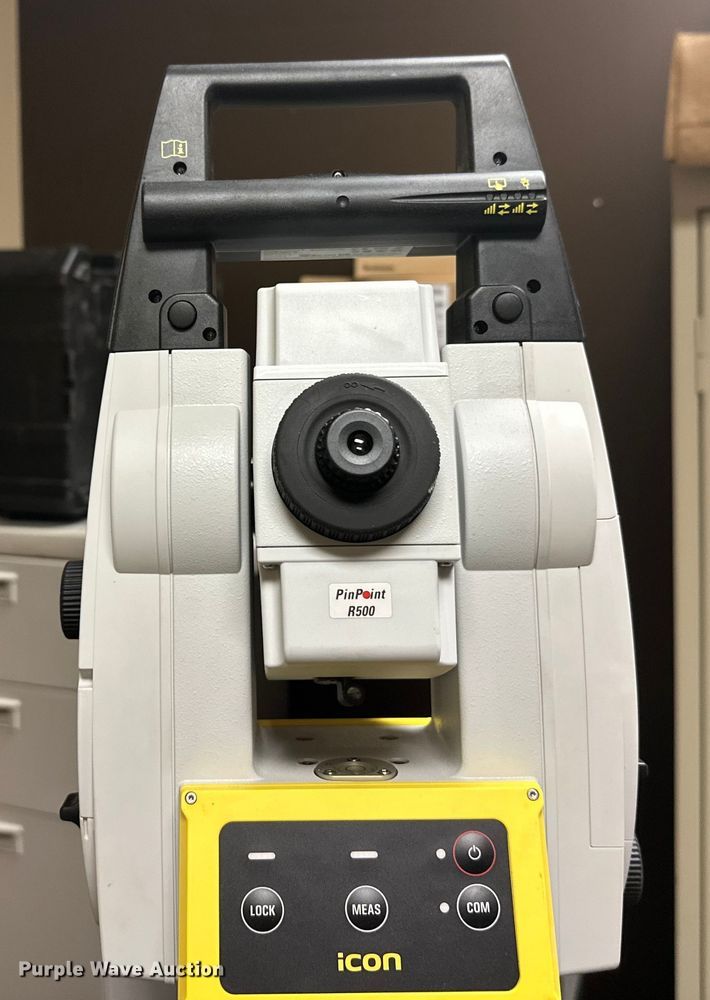 image for item DW4481 Leica Total Station R500 icon cc200 tablet surveying equipment