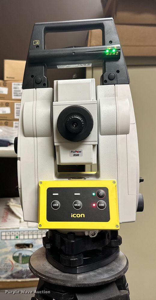 image for item DW4481 Leica Total Station R500 icon cc200 tablet surveying equipment