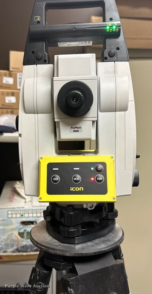 image for item DW4481 Leica Total Station R500 icon cc200 tablet surveying equipment